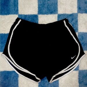 Nike Dri Fit Women’s Running Shorts Size XL Black Lined 3" Inseam